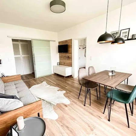 Luxuriöses Zwei - Raum - Apartment, Netflix/Prime *