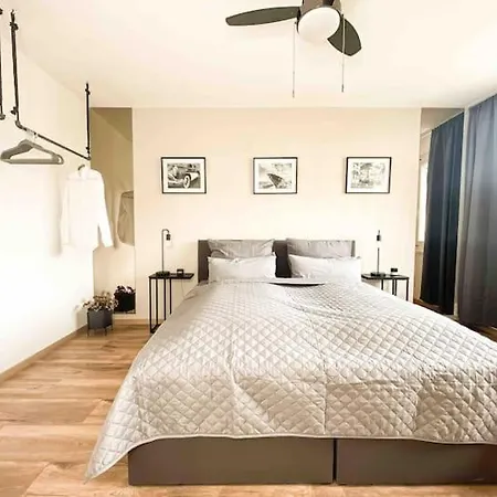 Luxuriöses Zwei - Raum - Apartment, Netflix/Prime *